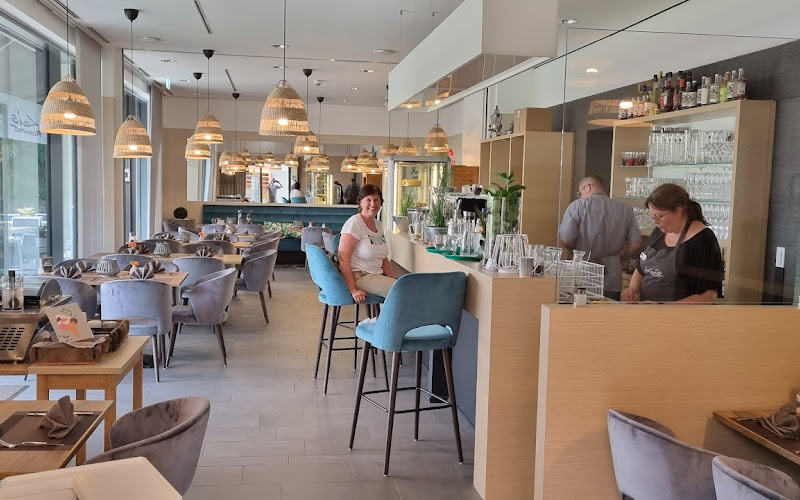 Kais Restaurant