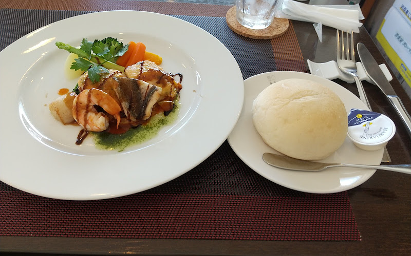 洋食屋ボンマルシェ