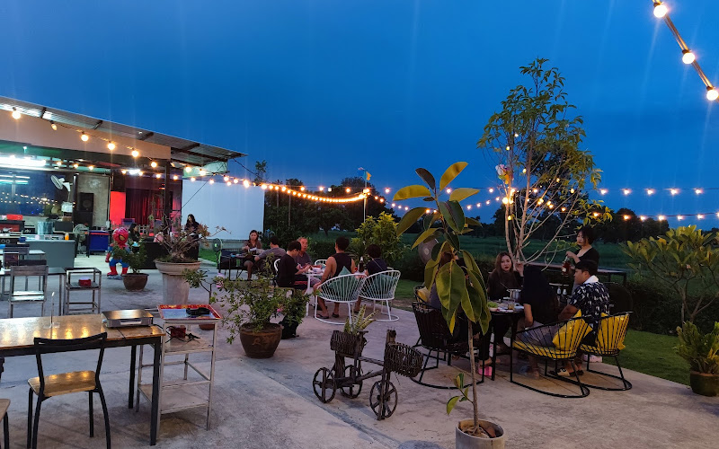 CEO แจ่วฮ้อน