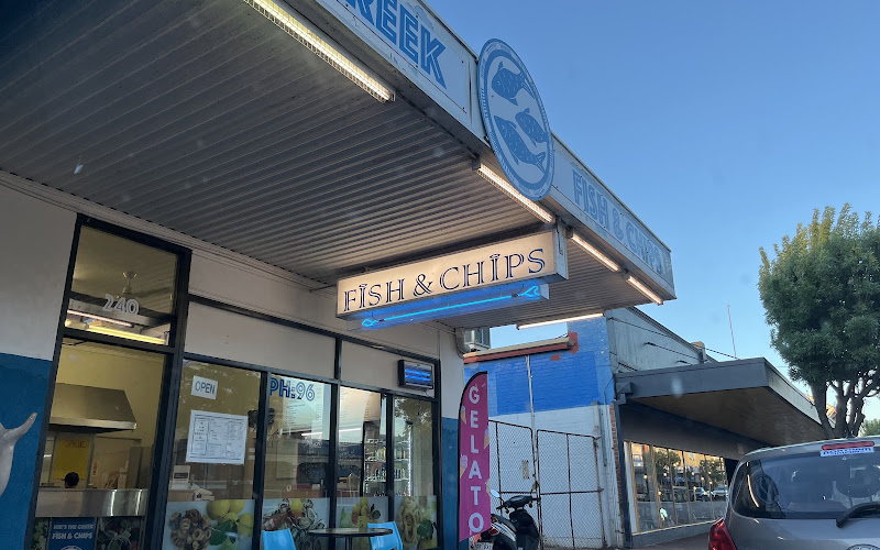 Nik's Fish and Chips