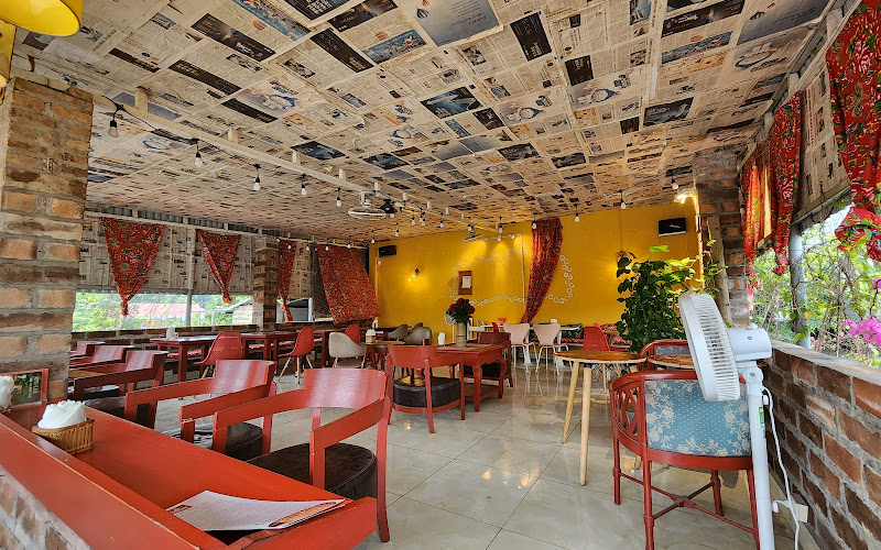 Xoài Đu Bistro & Cafe