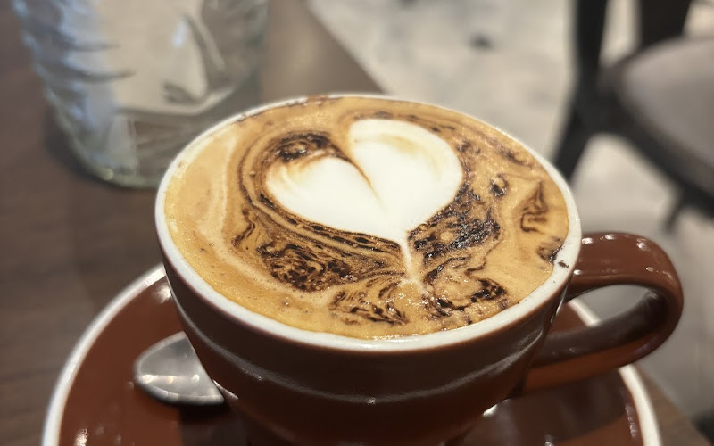 Raya Coffee Cha-am