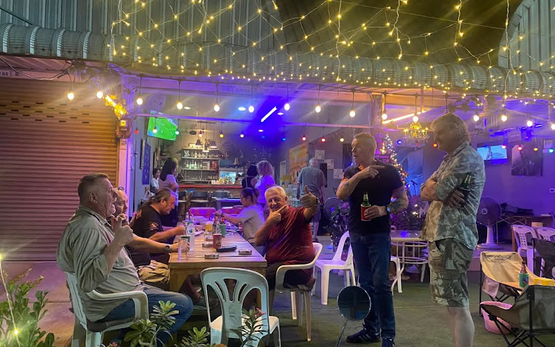 BlueSky Bar and Restaurant