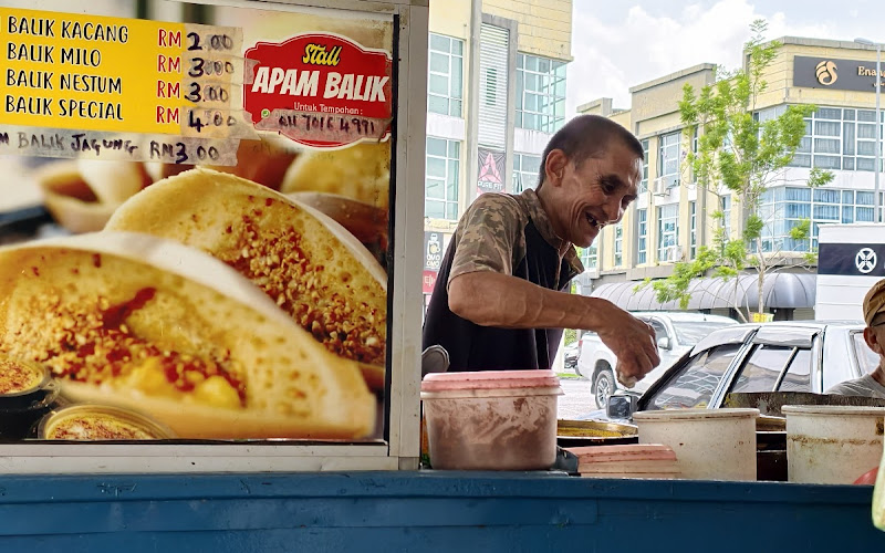 Apam Balik Legend Samarahan @ Sofia Bon Cafe