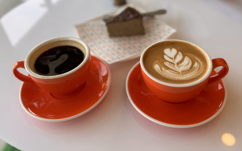 JOLIIJCOFFEE (จอลลี่เจ คอฟฟี่)