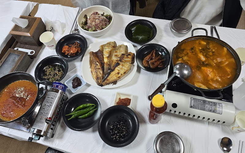 거북이횟집곰치국