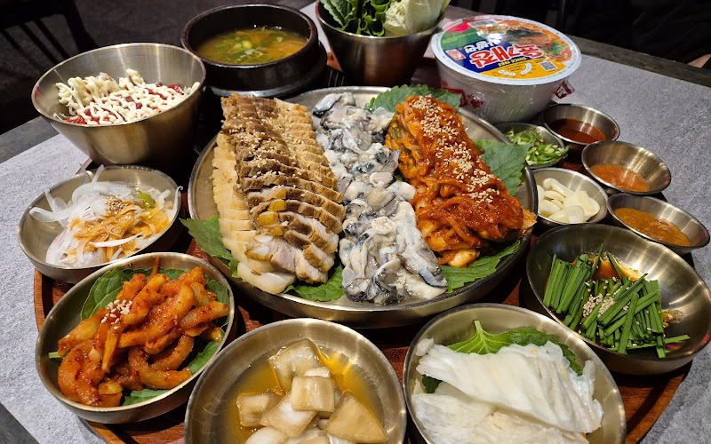 옴그족발 광주첨단점