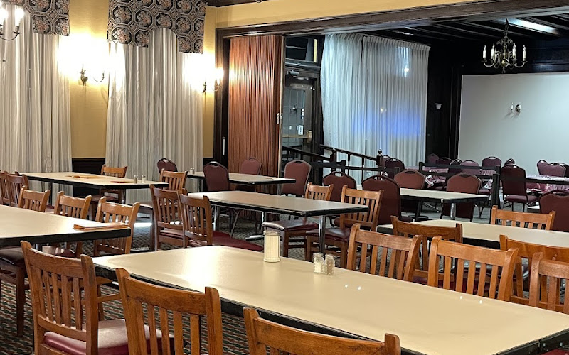 BOMBAY PALACE EATERY