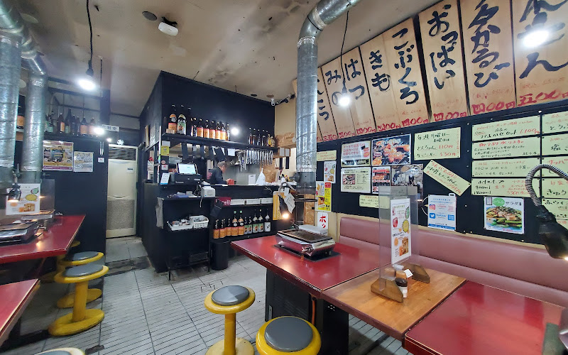 とんちゃんや さかえ