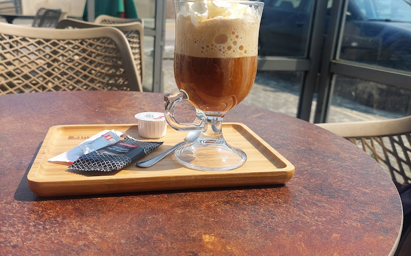 Rembrandt (Café), Café