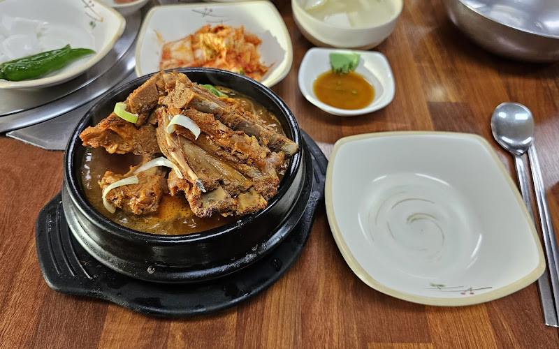 오학감자탕 2호점