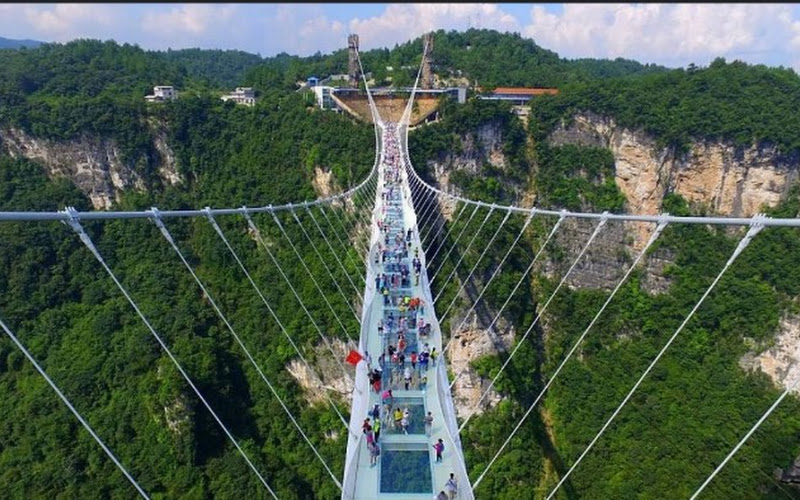 제이 프라카쉬 우다얀, 라즈거