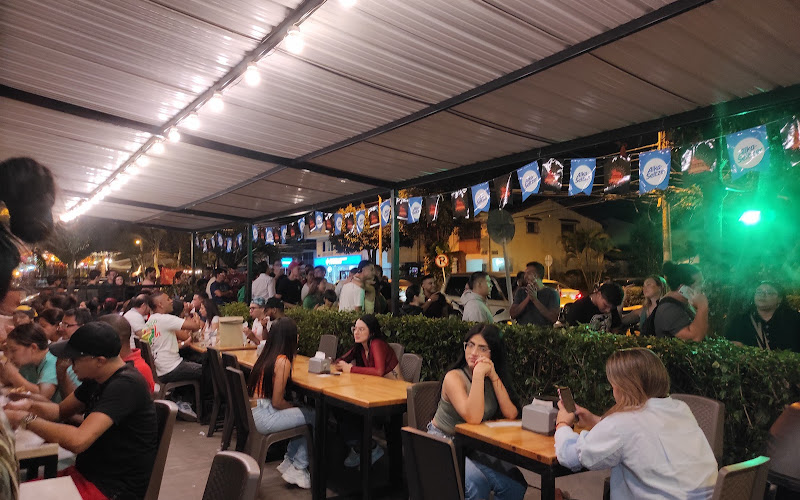 Gaón Artesanal Burger - Capri