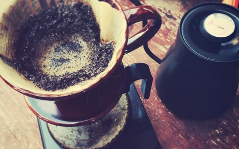 น่าม่อ คาเฟ่