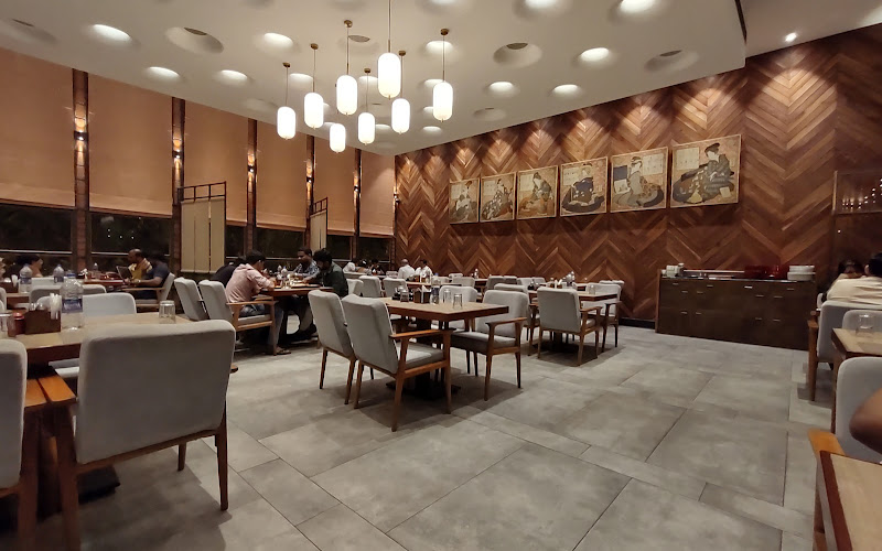 Round The Global Diner