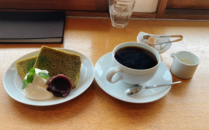 Cafe & Bar Rakusui-Rakusan