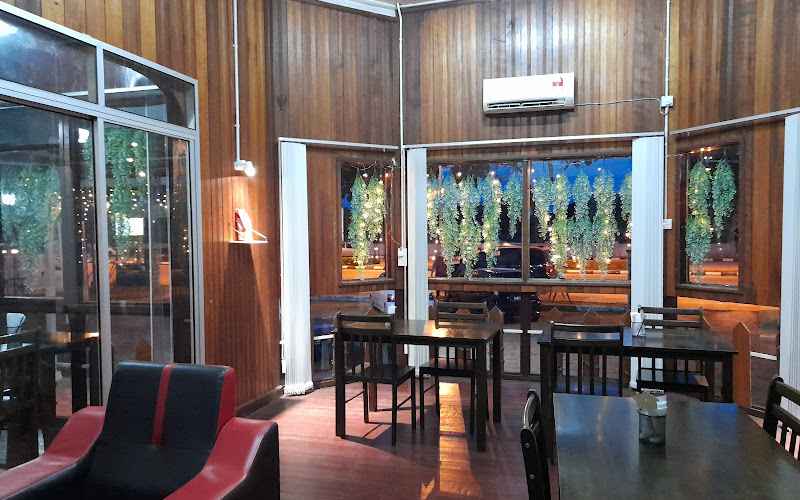 PINE BEACH CAFE/RESTAURANT