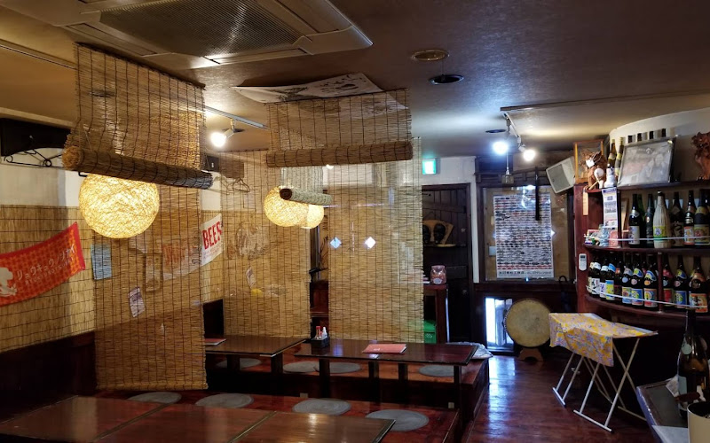 琉球料理 安（あん）