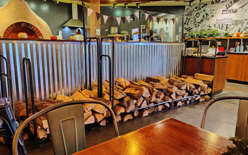 Onyx Wood Fire Pizza, Sandwiches and Salads