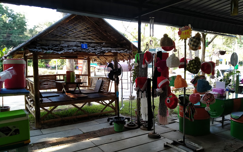 Tali Ocha, cook to order, gravy sauce noodle