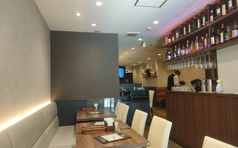 ASIAN DINING KOHINOOR 小川町店