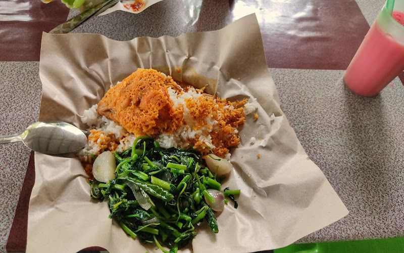 Warung Seri Alam Sempadan