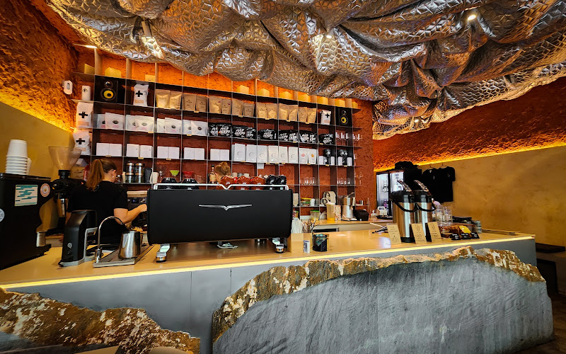 The Folks Сhiado - Specialty Coffee, Breakfast & Brunch