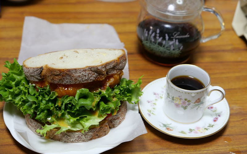 TLC BOX Cafe