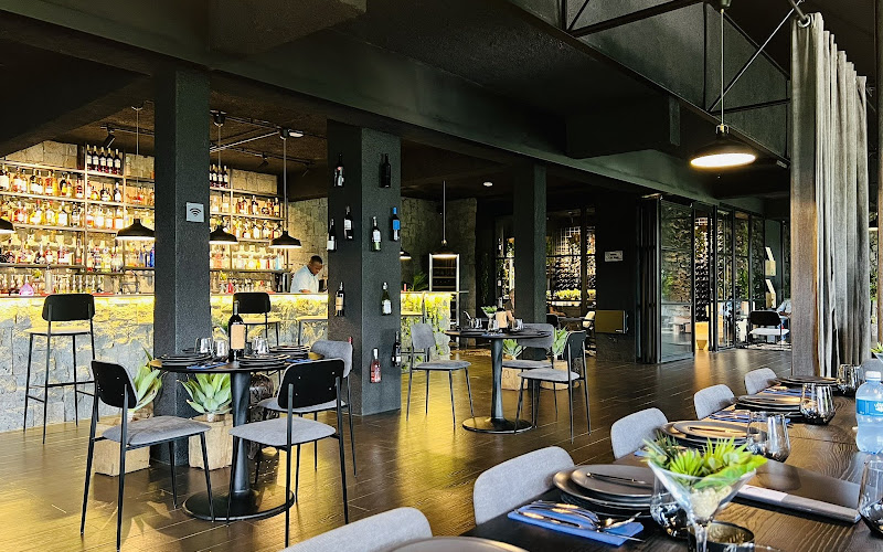 14th Avenue Wine Bar and Restaurant