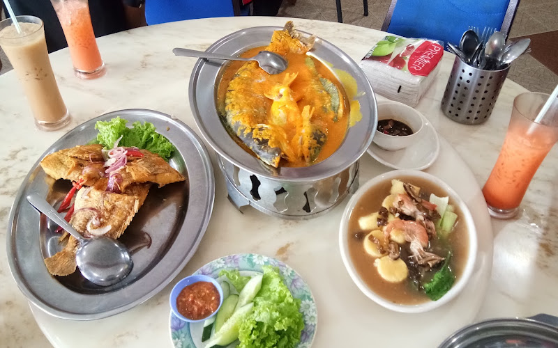 Azmi Steam Fish (Azmi Ikan Stim Tempoyak - Kuala Lipis)