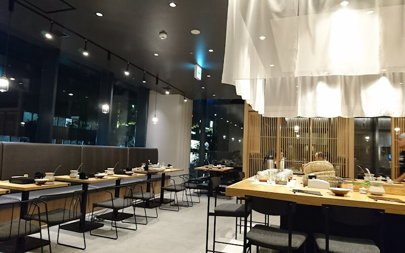 하카타 모츠나베 라쿠텐치 2대