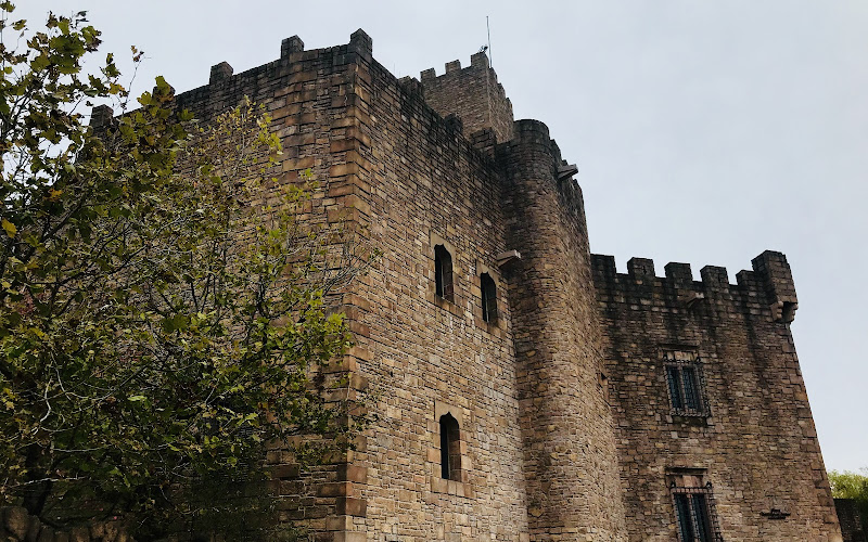 ハビエル城博物館