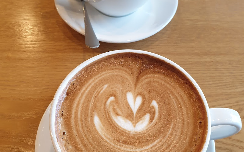 Cafe Mou Moon