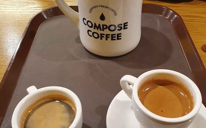 컴포즈커피 율도점