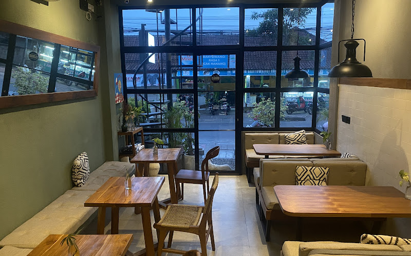 We Times Coffee & Eatery