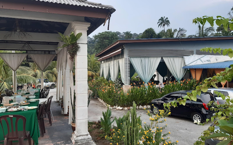 Makan in Banglo (MIB)