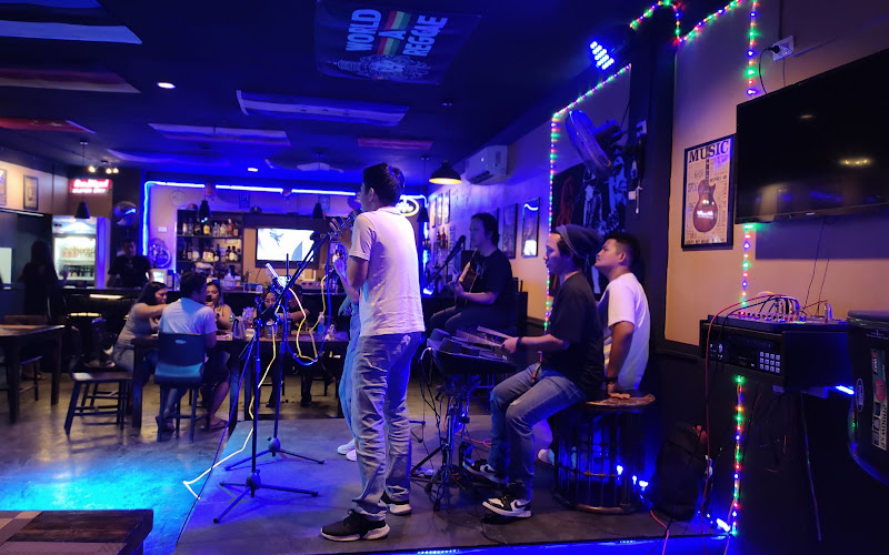 Sam's Place Sportsbar