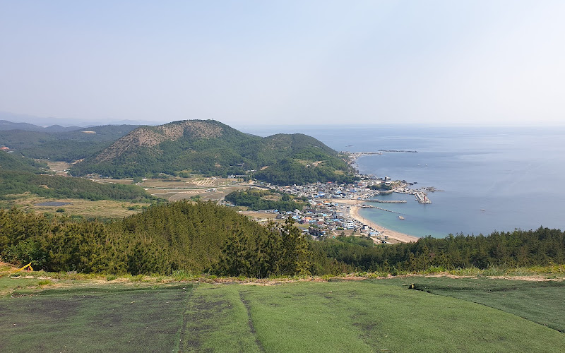 Gonlyunsan