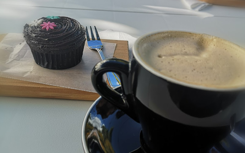 Berg Coffee Shop @ Piquet Collective