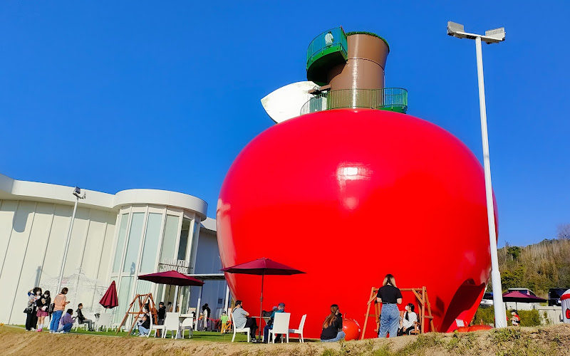 Hello Kitty Show Box