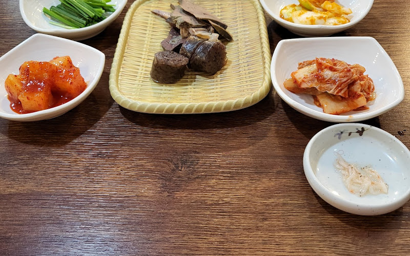 술술국밥