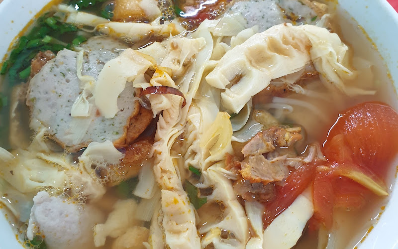 Bún ốc cô Hà