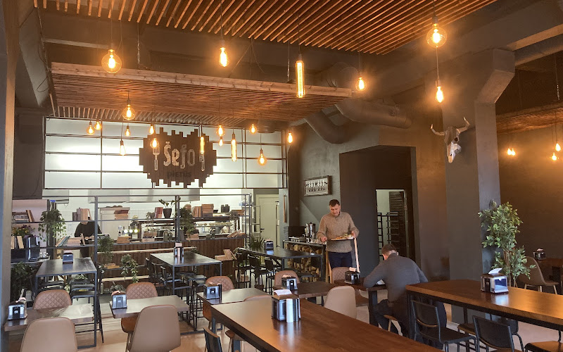 Šefo pietūs - verslo pietų restoranas