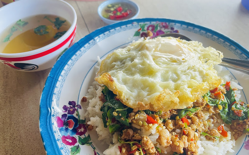 ร้านอาหารตามสั่งป้ามอด