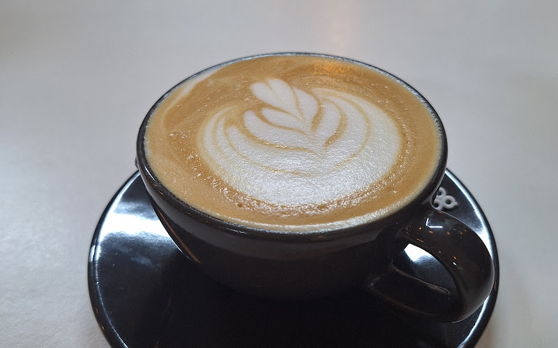 LOWSTAQ Cafe