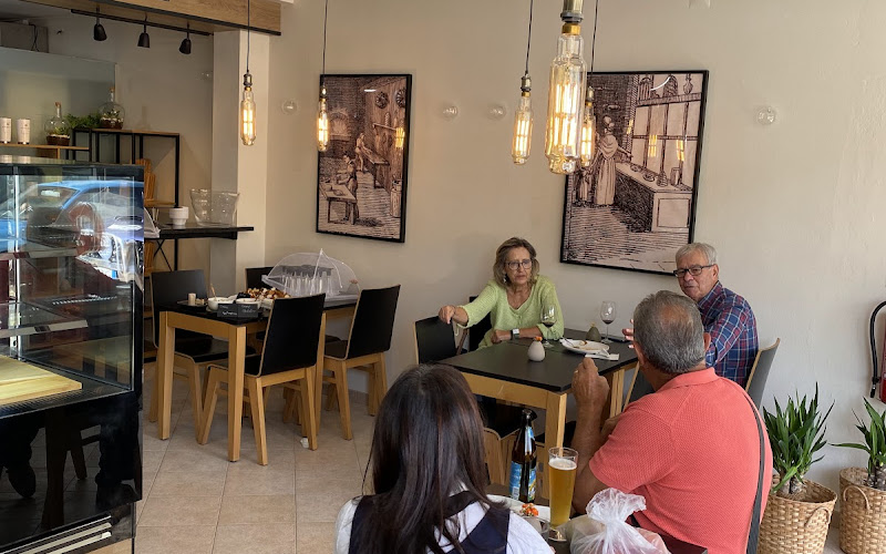 dBrezel coffee & brunch silves