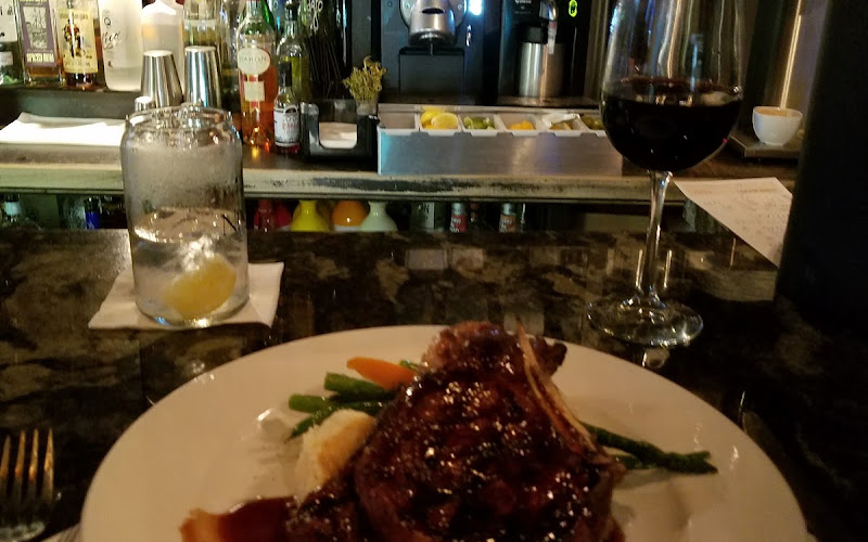 9 Elm American Bistro