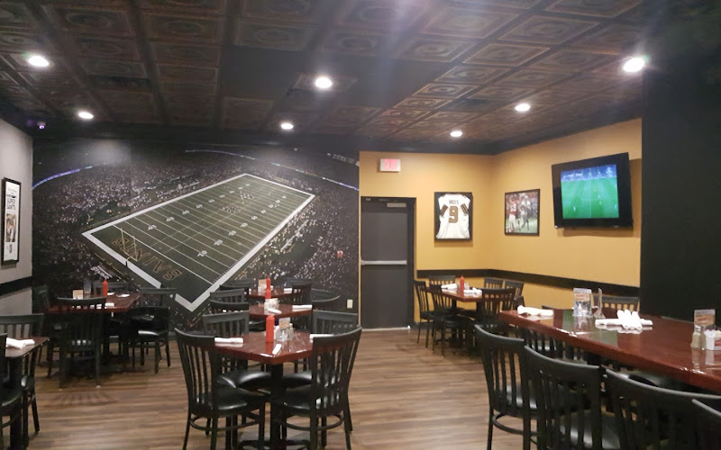 Big Mike's Sports Bar & Grill