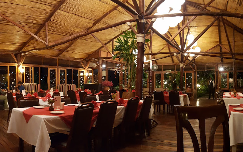 사카에 오리엔탈 레스토랑