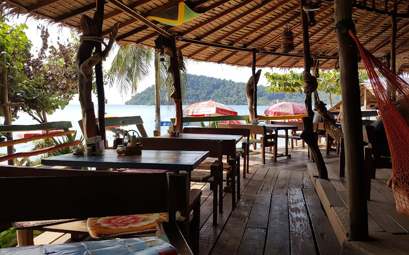 Ido Ido Restaurant & Chill out Bar